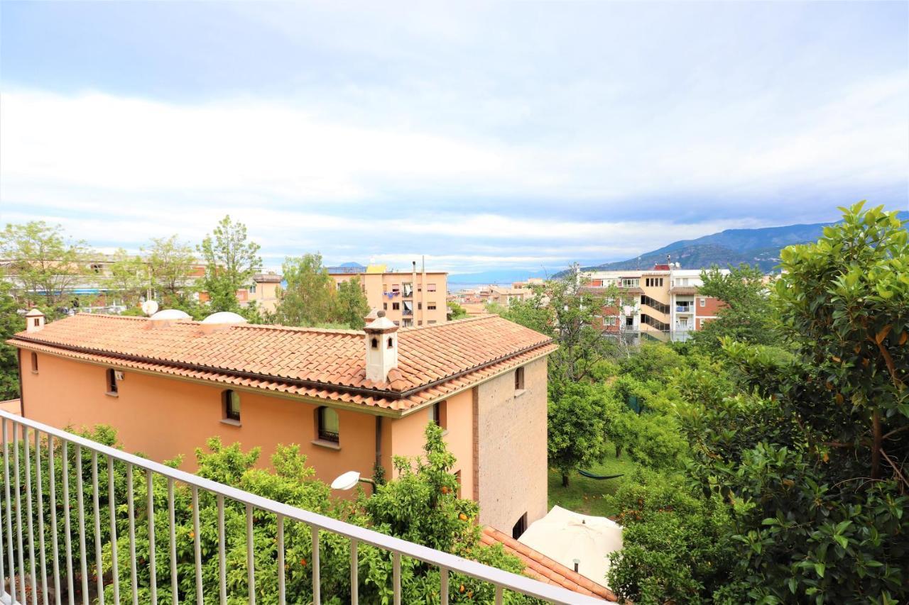Villa Benny House à Sorrente Extérieur photo